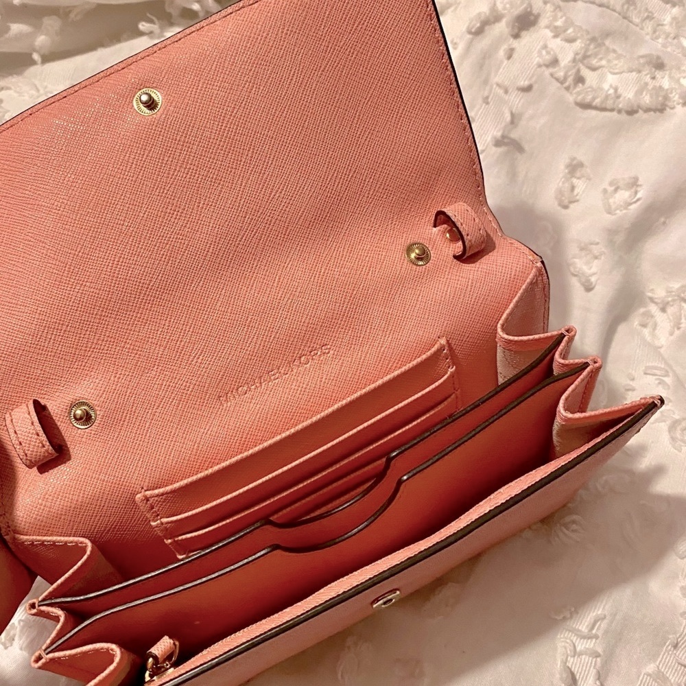Michael Kors Crossbody - Picture 3 of 5